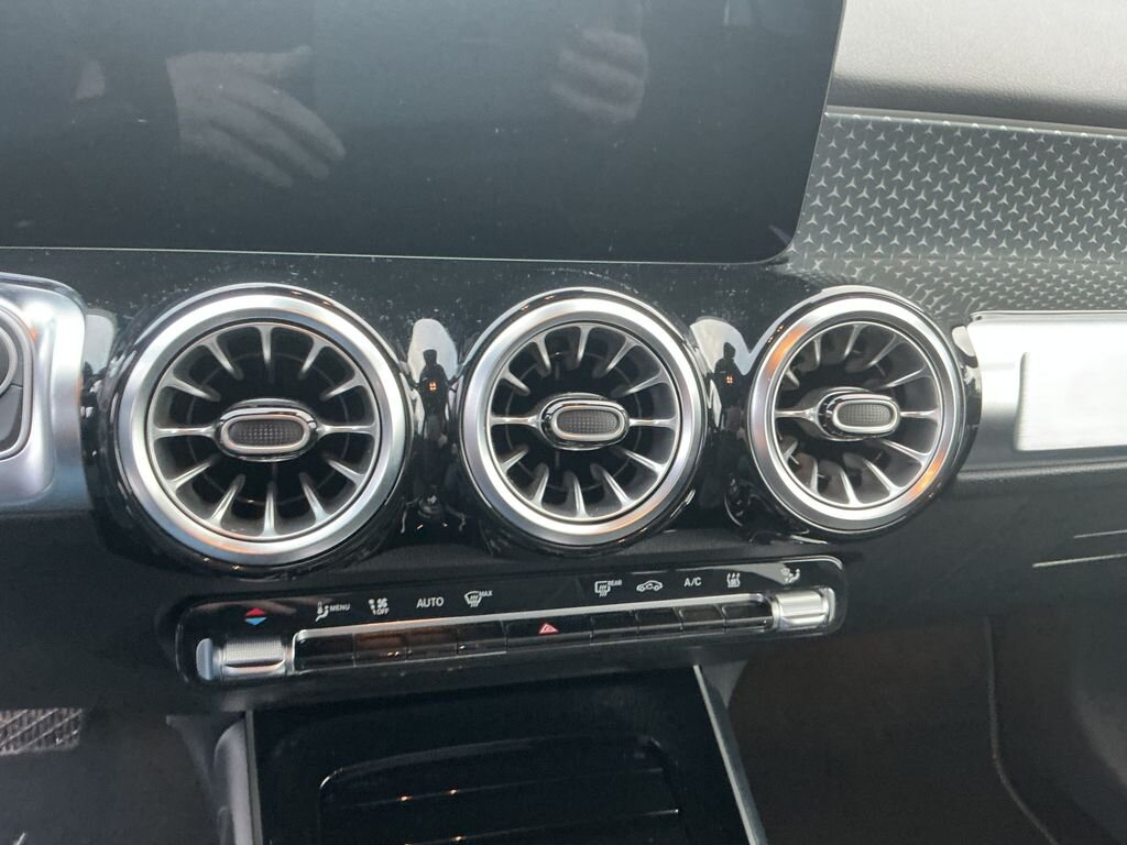 Mercedes-Benz GLB SUV 2,0 l 110 kw