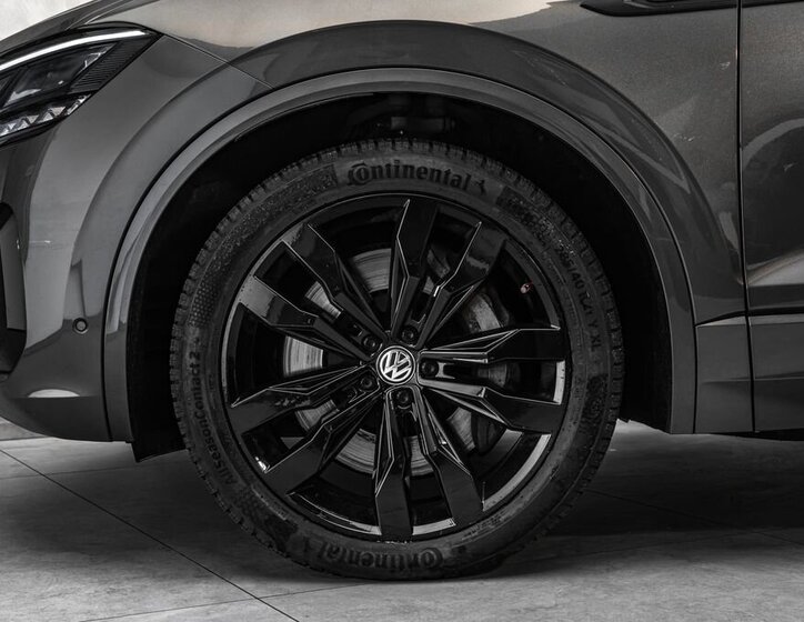 Volkswagen Touareg SUV 4,0 l 310 kw