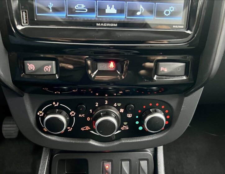 Dacia Duster SUV / Terénní 1,5 l 80 kw