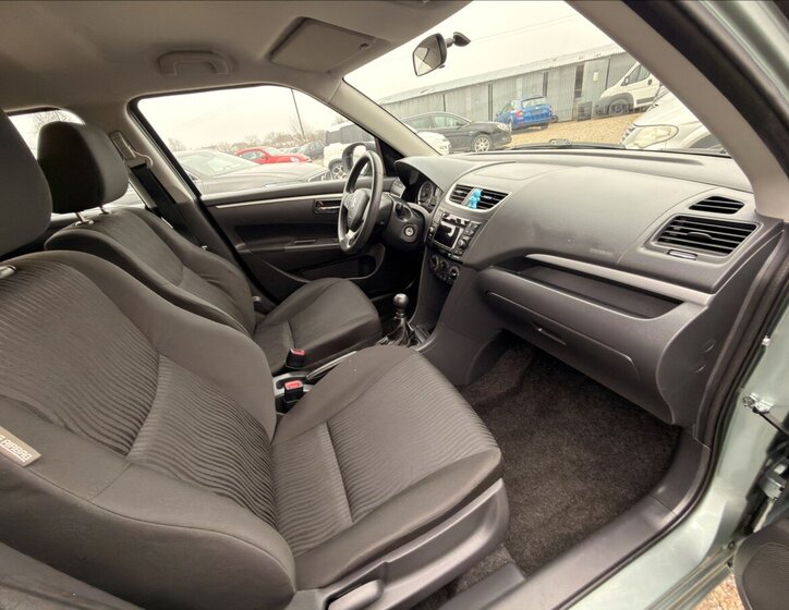 Suzuki Swift Hatchback 1,2 l 69 kw