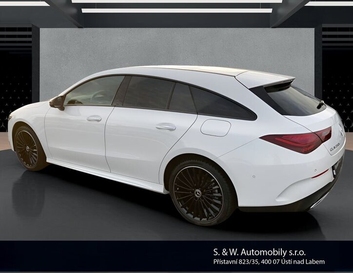 Mercedes-Benz CLA Kombi 1,3 l 120 kw