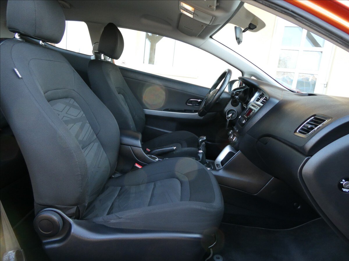KIA Ceed Hatchback 1,6 l 996 kw