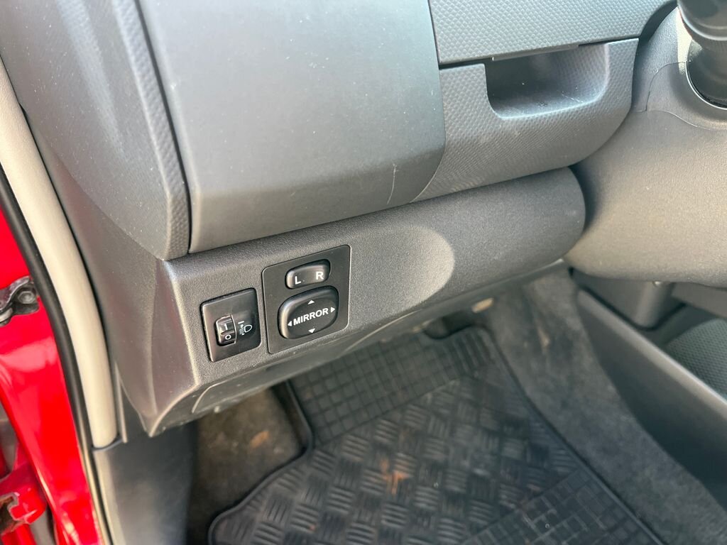 Toyota Yaris Hatchback 1,3 l 64 kw