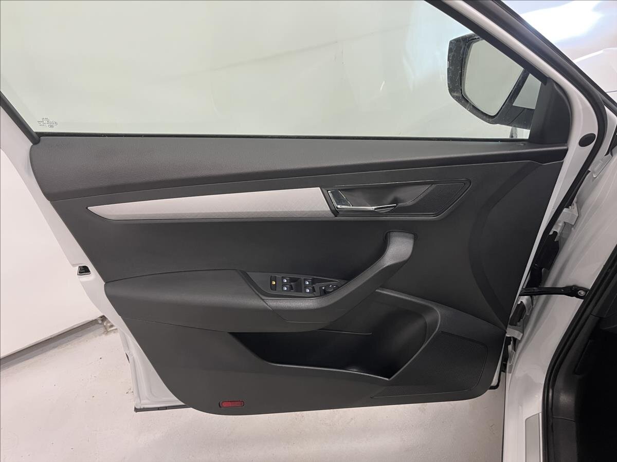 Škoda Karoq SUV / Terénní 1,5 l 110 kw