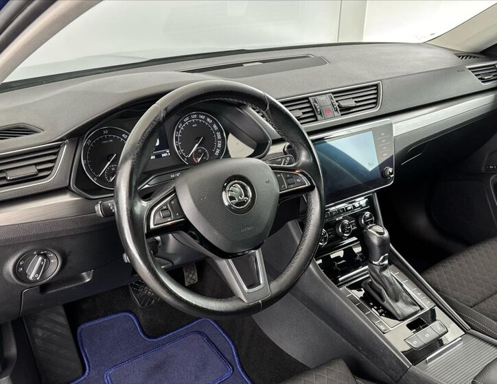 Škoda Superb Kombi 2,0 l 110 kw