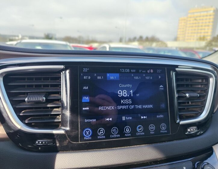 Chrysler Pacifica MPV 3,6 l 214 kw