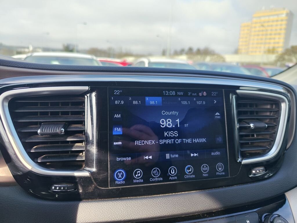 Chrysler Pacifica MPV 3,6 l 214 kw