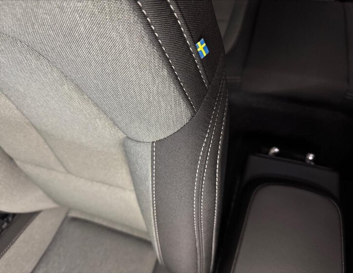 Volvo XC40 SUV / Terénní 2,0 l 120 kw