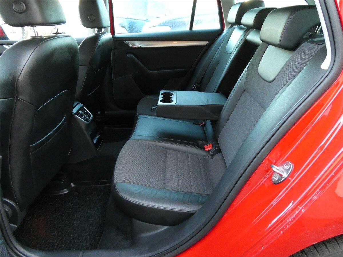 Škoda Octavia Kombi 1,6 l 77 kw