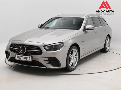 Mercedes-Benz Třídy E Kombi 2,0 l 143 kw