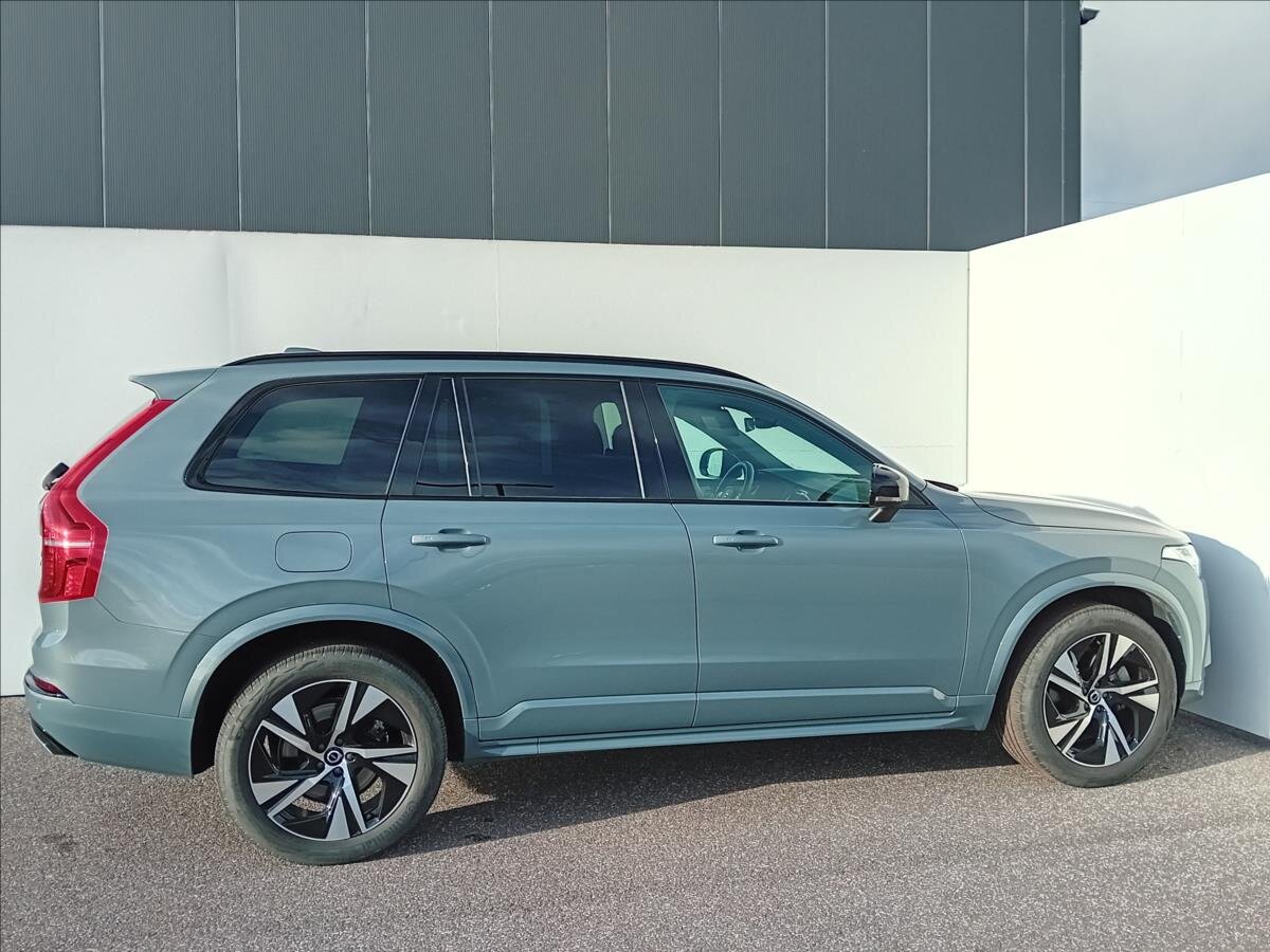 Volvo XC90 SUV / Terénní 2,0 l 173 kw