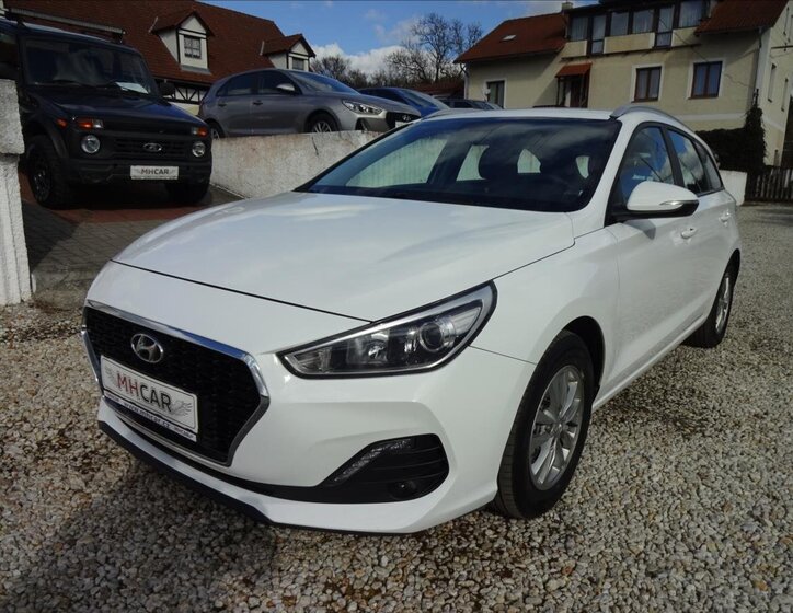 Hyundai i30 Kombi 1,6 l 85 kw