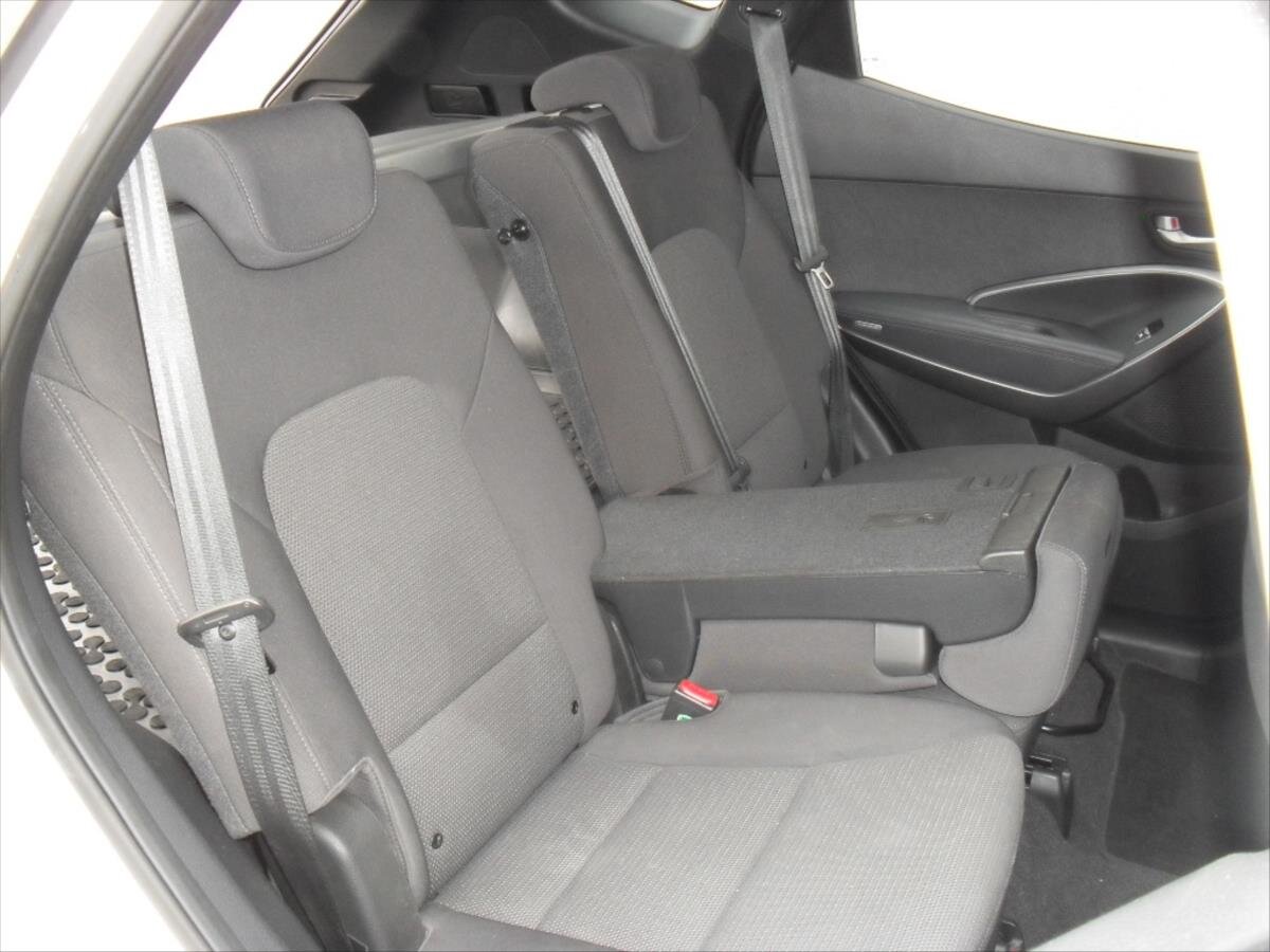 Hyundai Santa Fe SUV / Terénní 2,2 l 145 kw