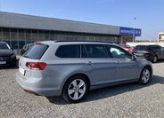 Volkswagen Passat Kombi 2,0 l 90 kw