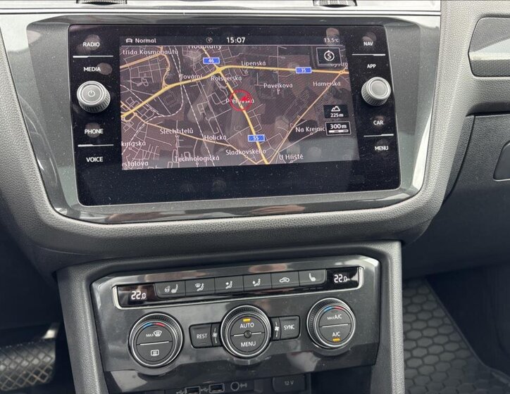 Volkswagen Tiguan SUV / Terénní 2,0 l 140 kw