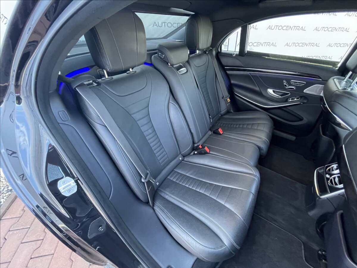 Mercedes-Benz Třídy S Sedan / Limuzína 4,0 l 345 kw