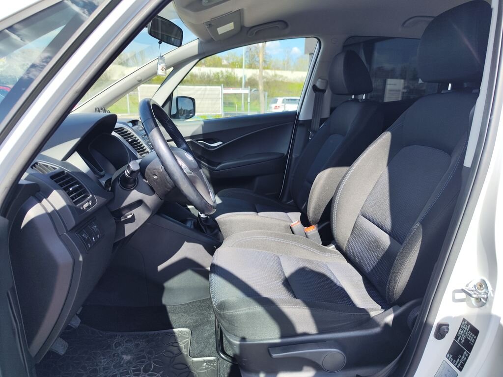 Hyundai ix20 MPV 1,4 l 66 kw