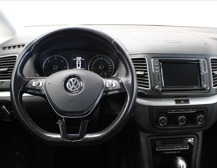 Volkswagen Sharan MPV 2,0 l 110 kw