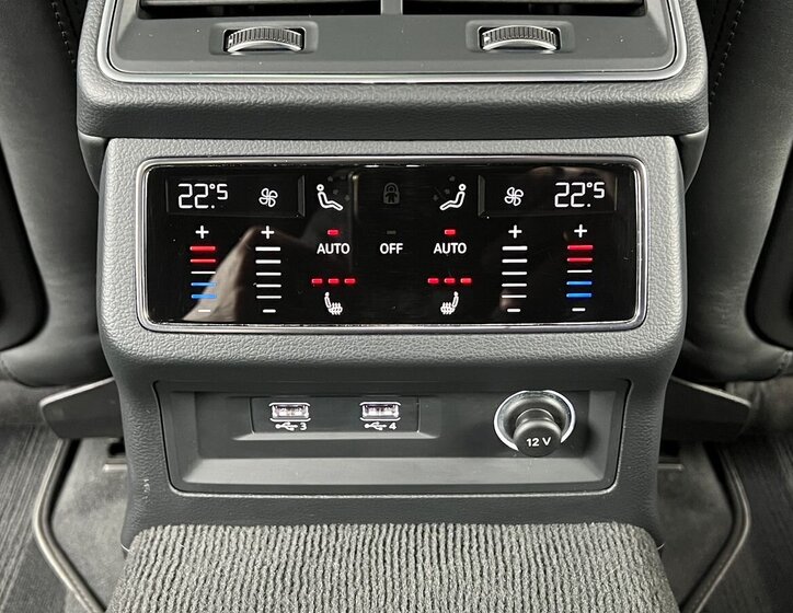 Audi A7 Sedan / Limuzína 3,0 l 210 kw