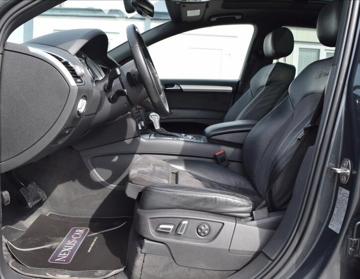 Audi Q7 SUV 3,0 l 180 kw