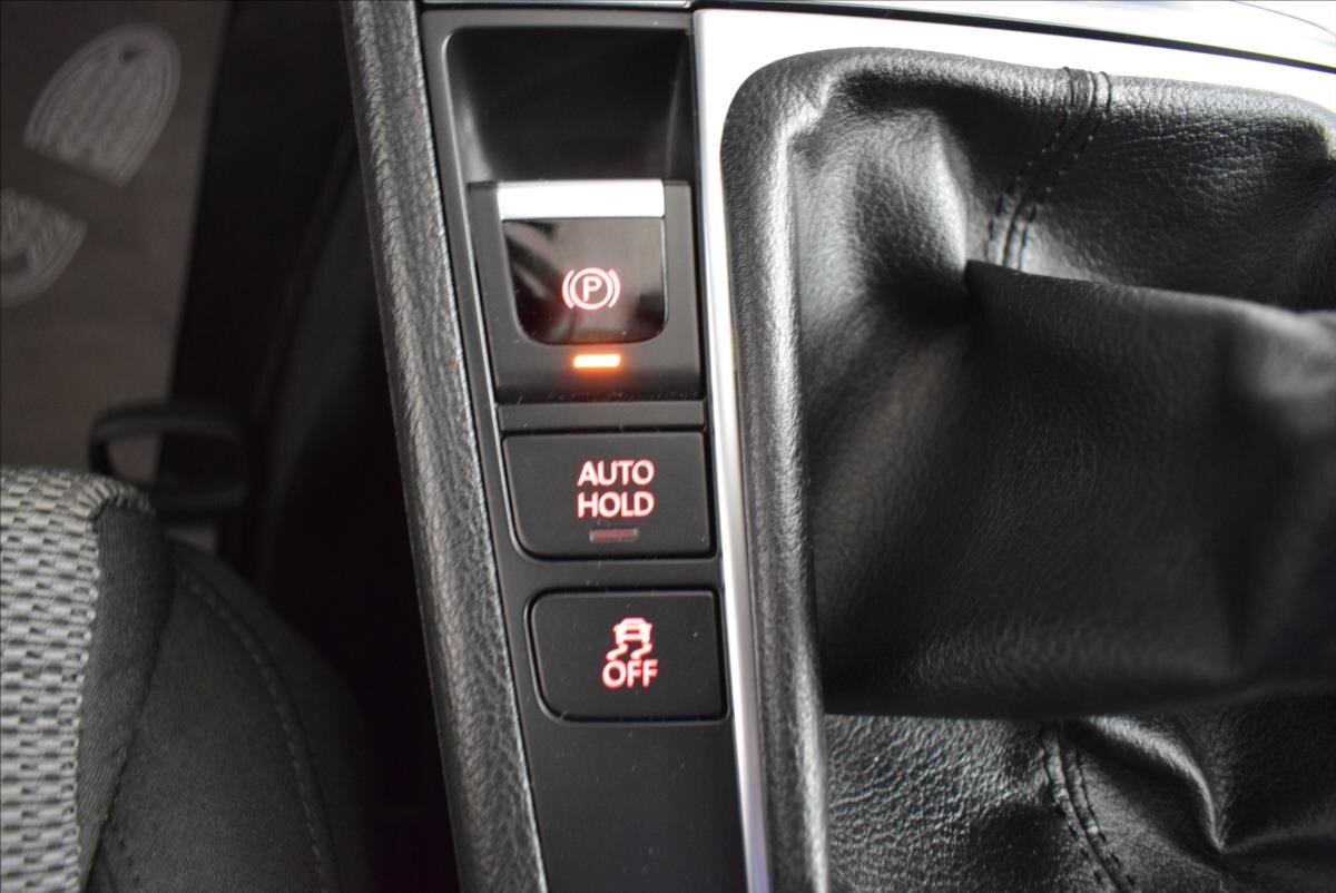 Volkswagen Passat Kombi 2,0 l 103 kw