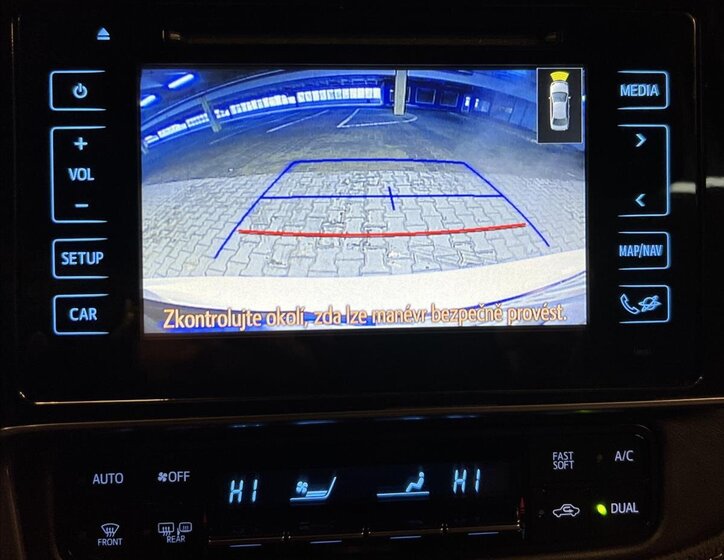 Toyota Corolla Sedan 1,6 l 97 kw