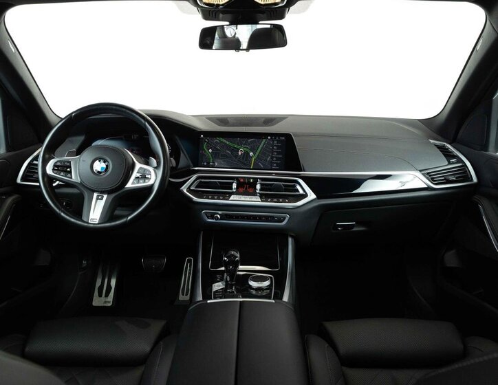 BMW X5 SUV / Terénní 3,0 l 250 kw