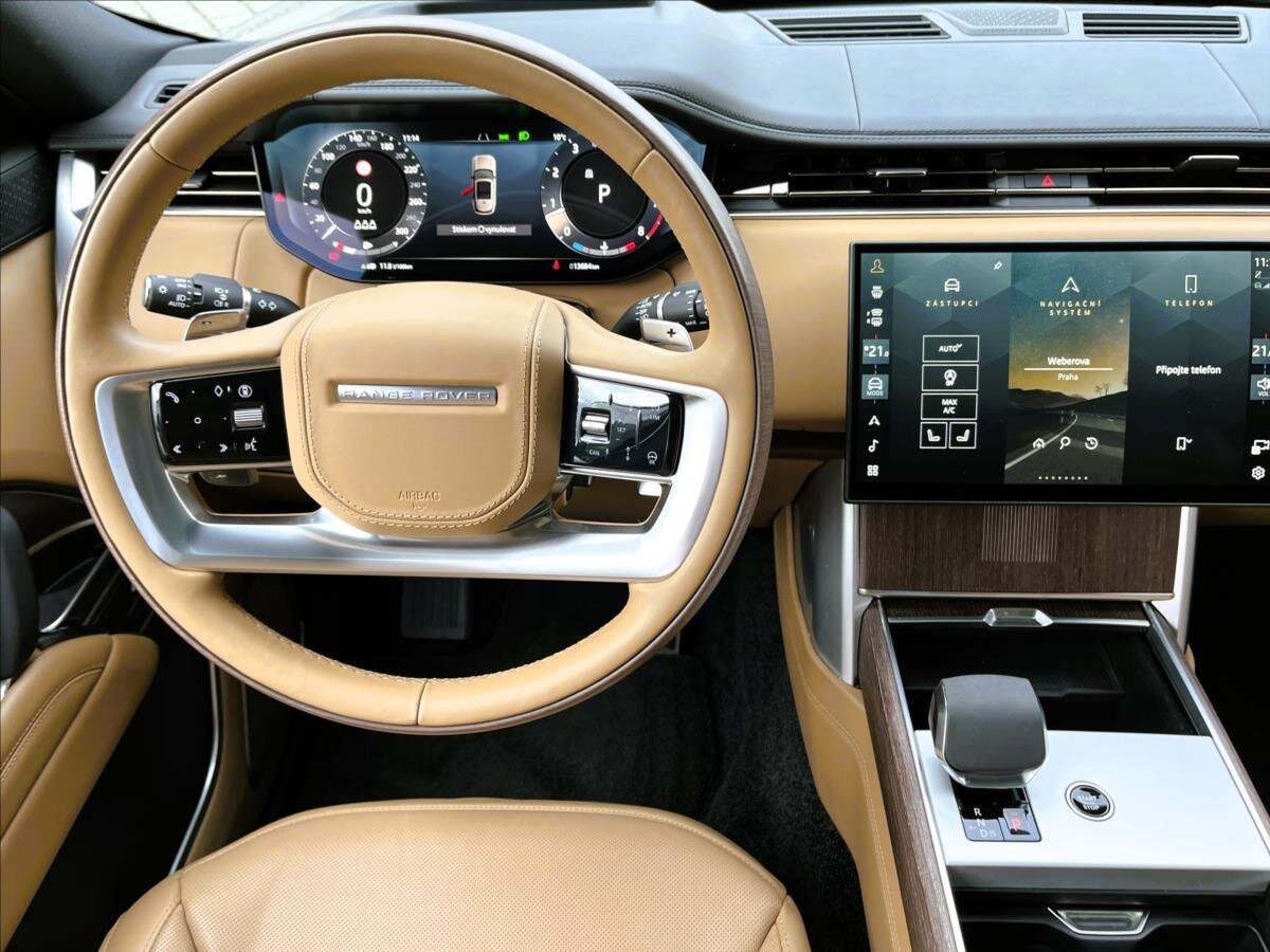 Land Rover Range Rover SUV 4,4 l 390 kw