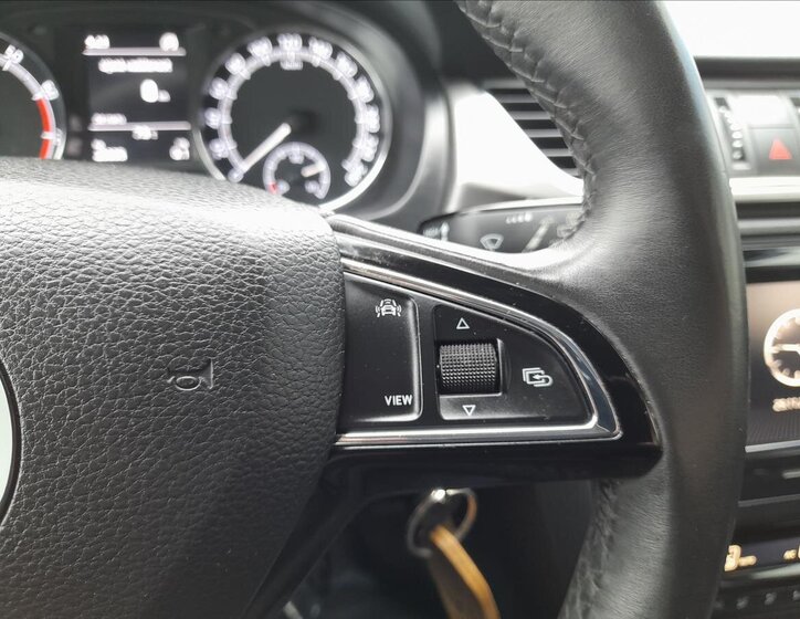 Škoda Rapid Liftback 999,0 81 kw