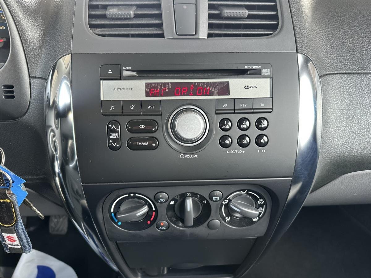 Suzuki SX4 Hatchback 1,6 l 88 kw