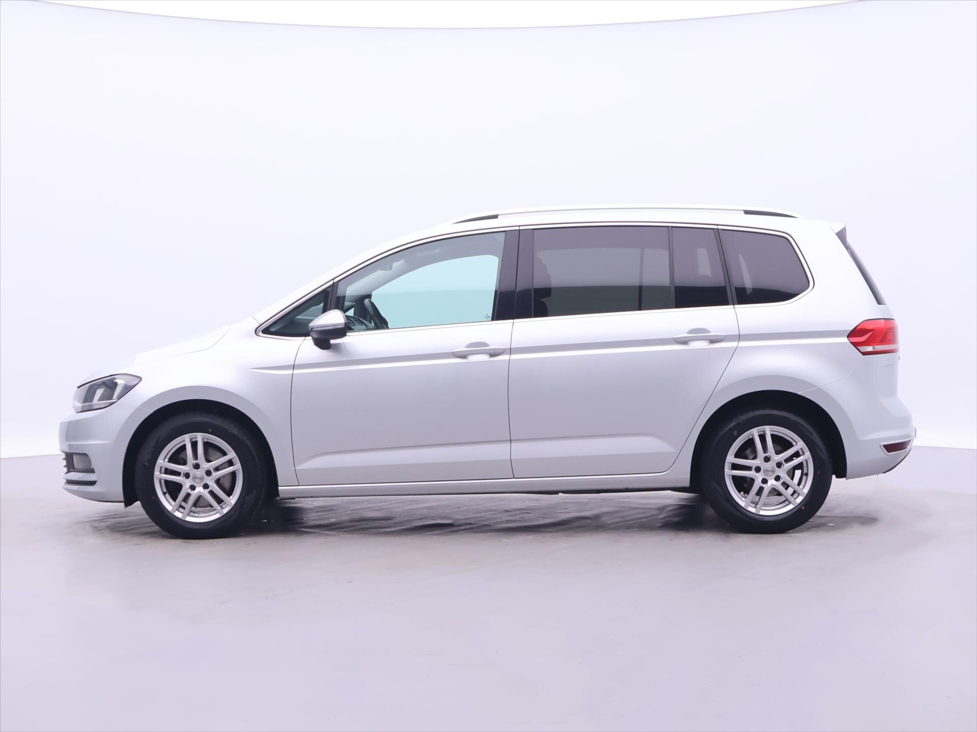 Volkswagen Touran Kombi 1,6 l 85 kw