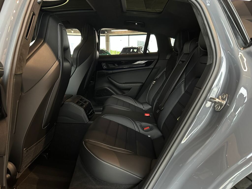 Porsche Panamera Sedan / Limuzína 4,0 l 368 kw