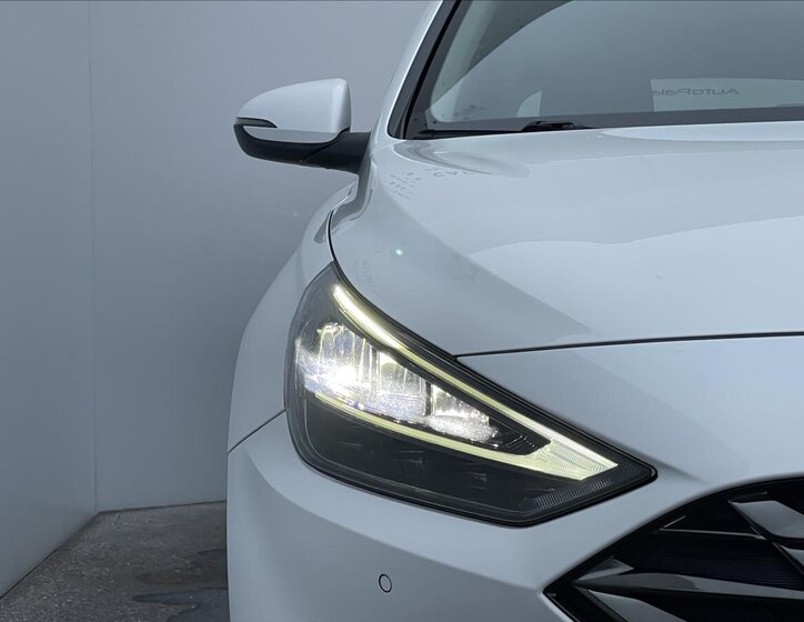 Hyundai i30 Kombi 998,0 88 kw