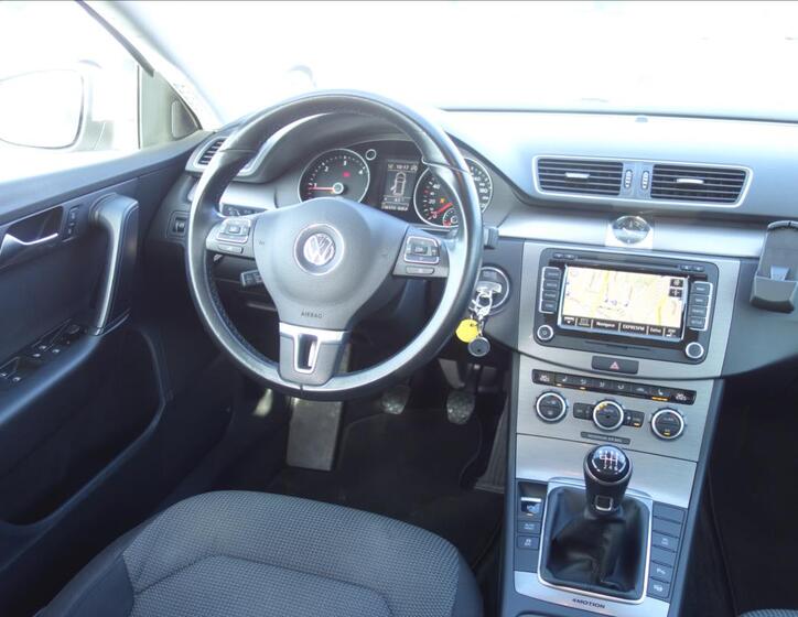 Volkswagen Passat 17