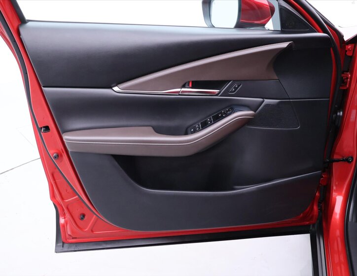 Mazda CX-30 SUV 2,0 l 137 kw