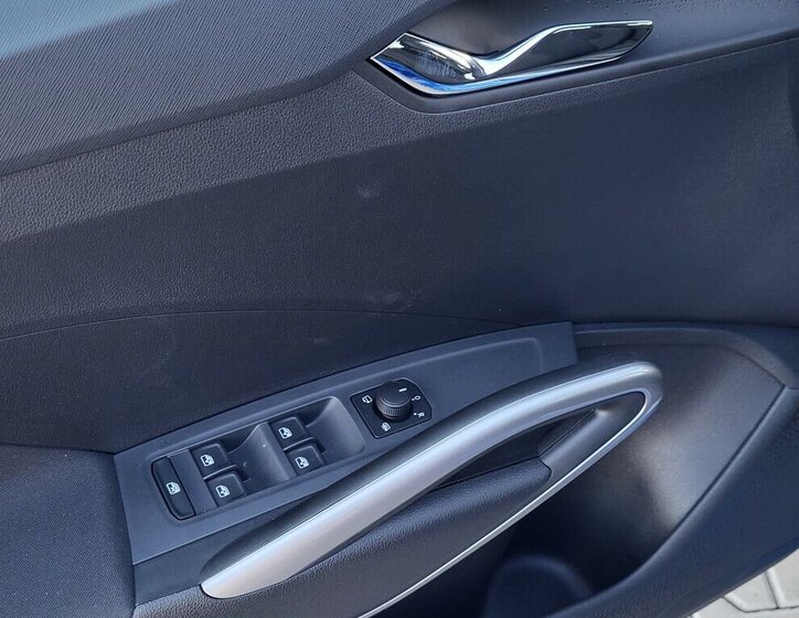 Škoda Fabia Hatchback 999,0 70 kw