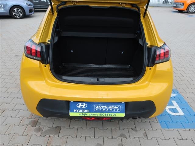 Peugeot 208 Hatchback 1,2 l 55 kw