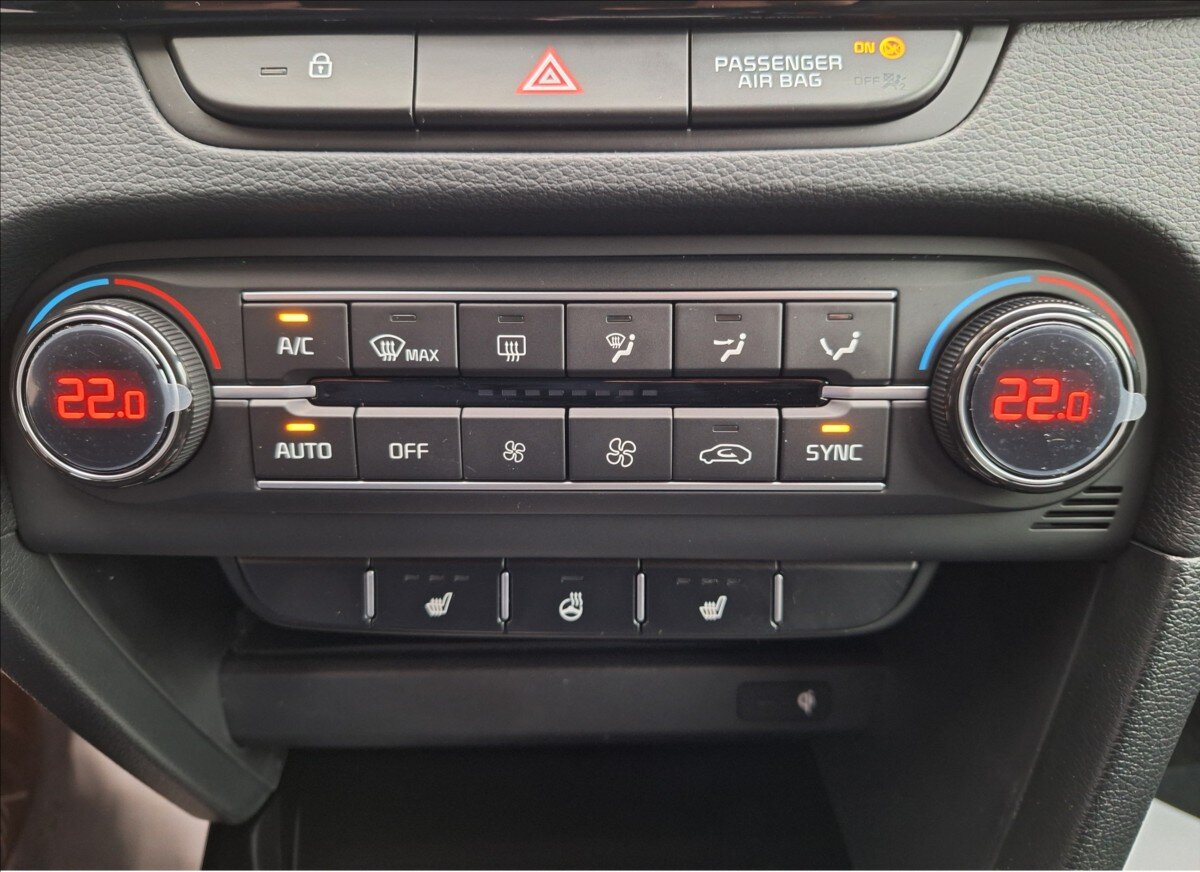 KIA XCeed SUV / Terénní 1,6 l 110 kw