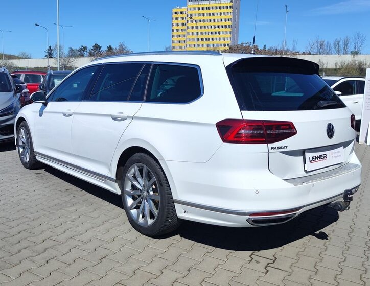 Volkswagen Passat Kombi 2,0 l 110 kw