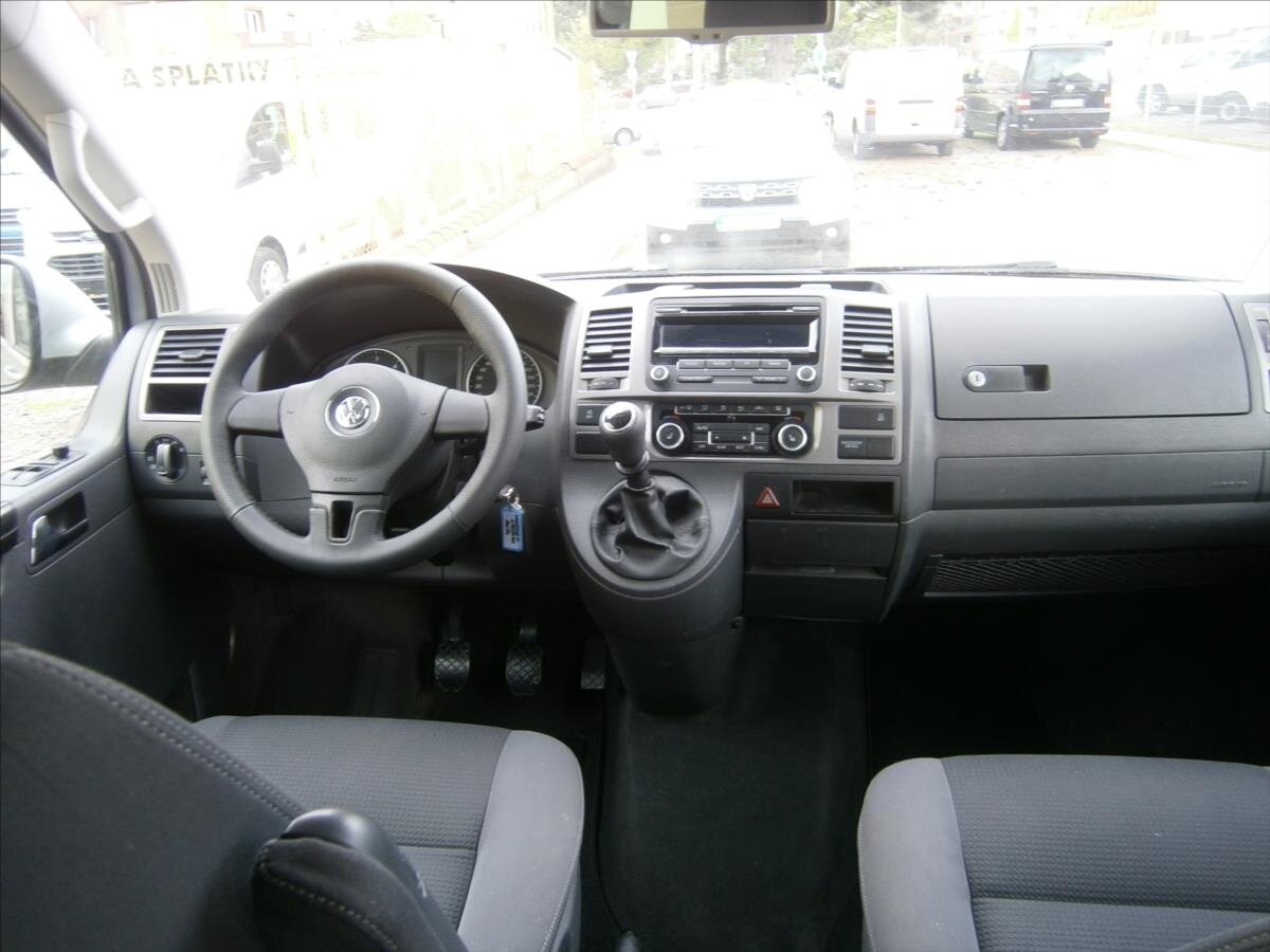 Volkswagen Multivan Kombi 2,0 l 103 kw