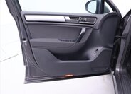 Volkswagen Touareg 11