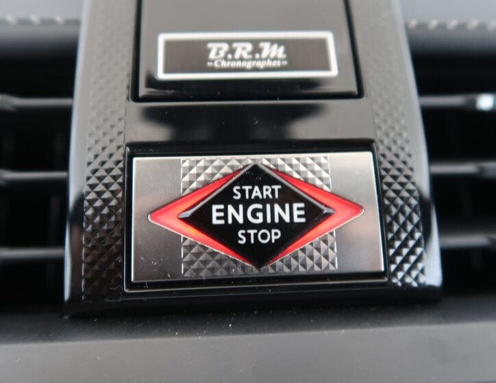 DS Automobiles DS7 Crossback SUV / Terénní 1,5 l 96 kw