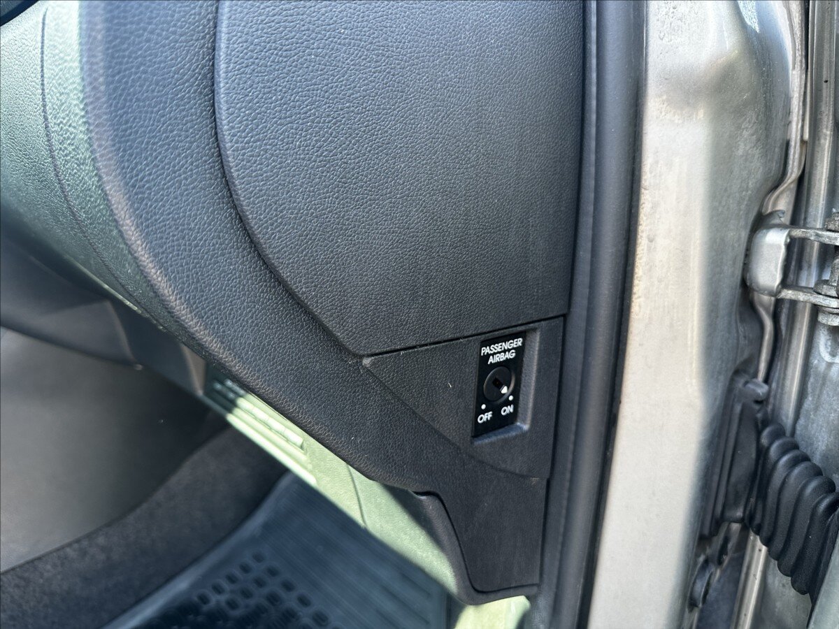 Škoda Roomster Kombi 1,6 l 77 kw