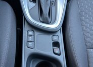 Toyota Yaris Cross 25