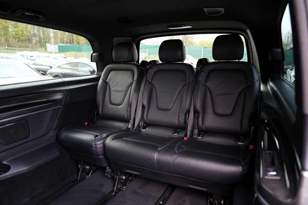 Mercedes-Benz Třídy V MPV 2,0 l 176 kw