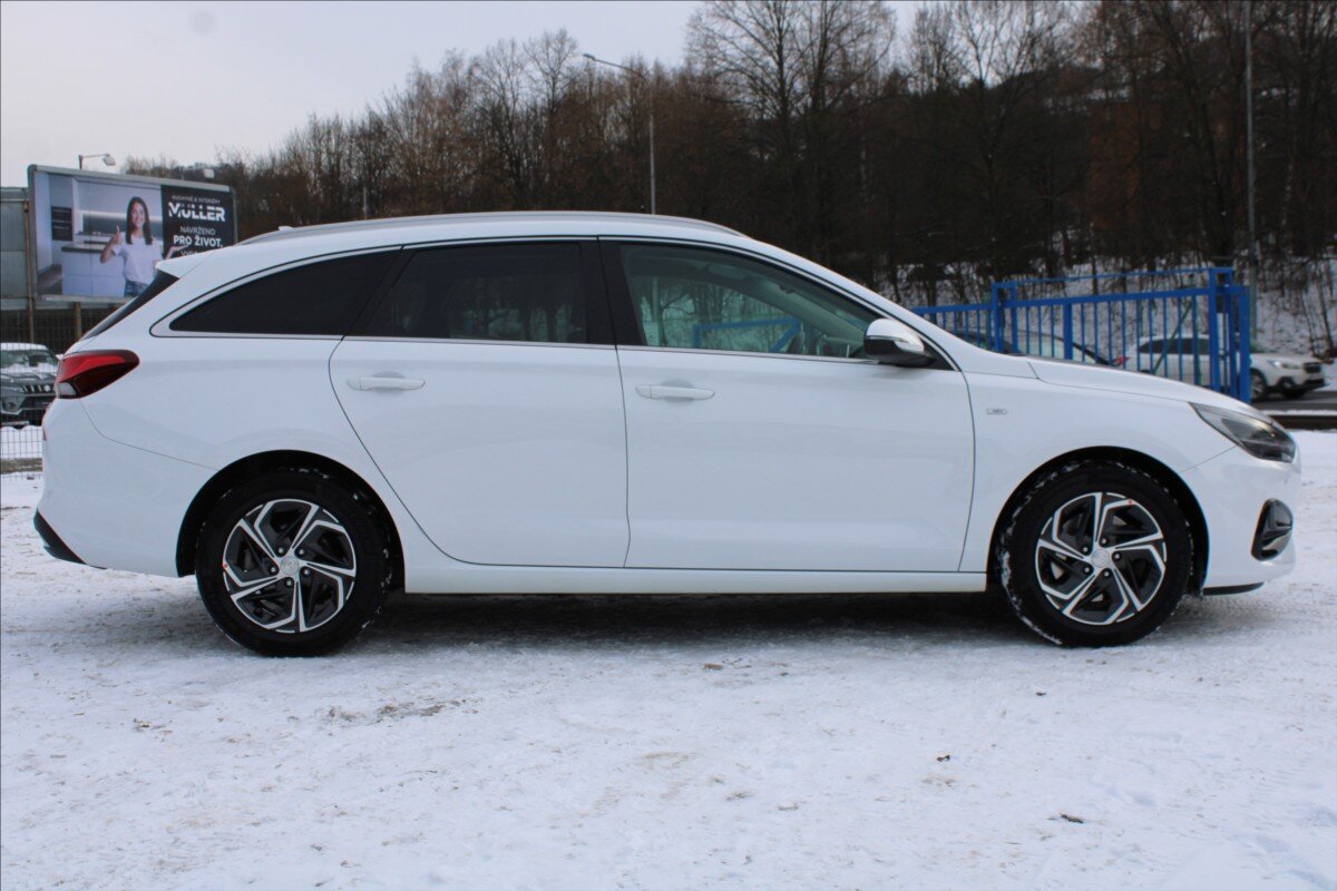 Hyundai i30 Kombi 1,5 l 117 kw