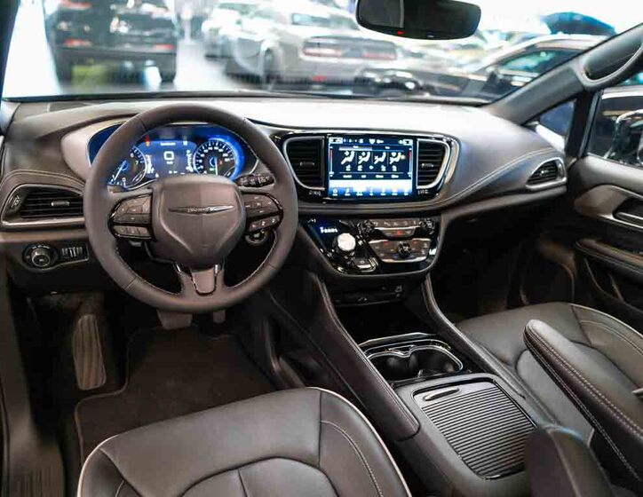 Chrysler Pacifica 22