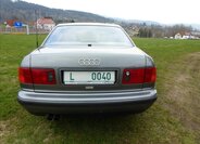 Audi A8 12