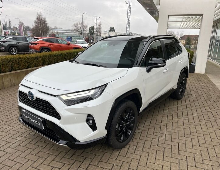 Toyota RAV4 2