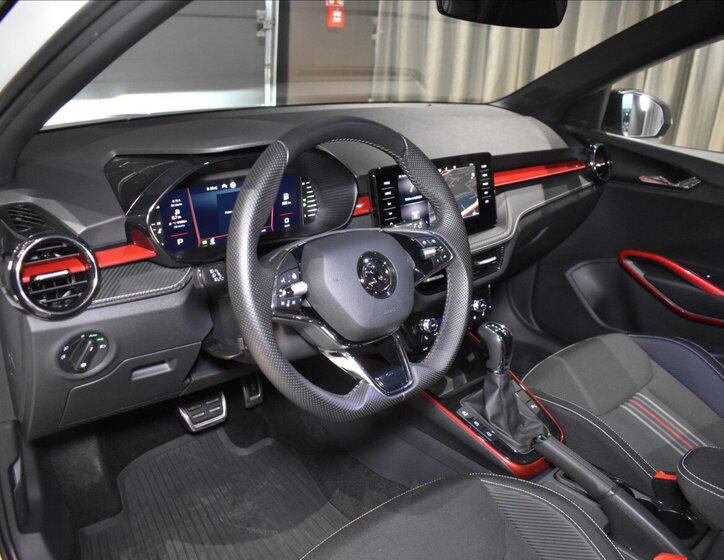 Škoda Fabia Hatchback 1,5 l 110 kw